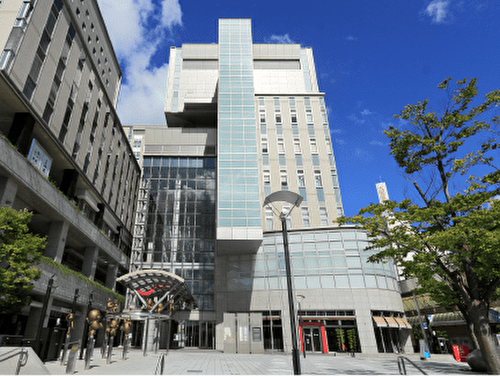 高岡市生涯学習センター